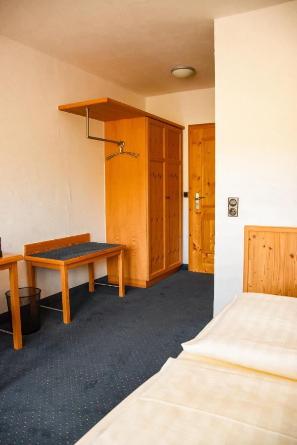 Hotel Bergwiesen - Zimmer Mit Balkon Oder Terasse Lohr Εξωτερικό φωτογραφία